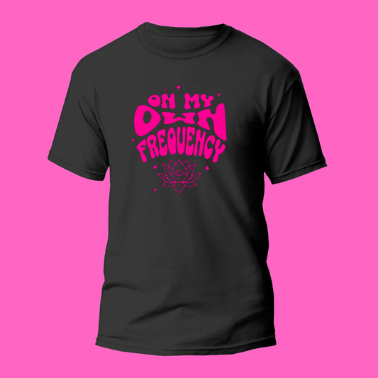 FREQUENCY T-SHIRT